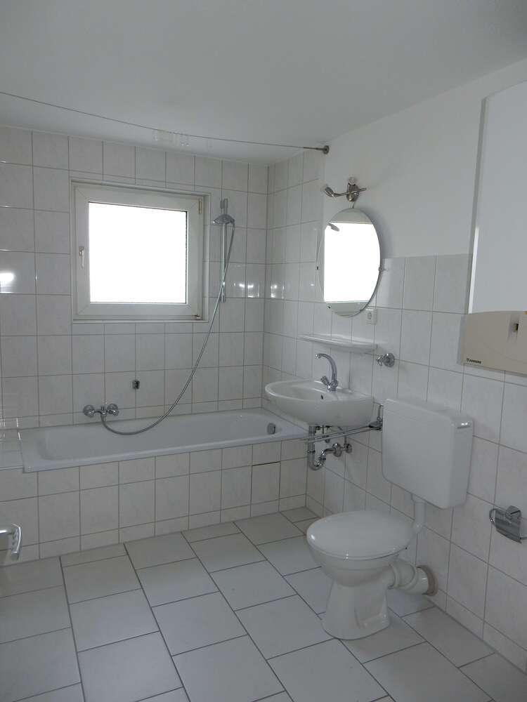 Wohnung zum Mieten in Wuppertal 335,38 € 53.66 m²