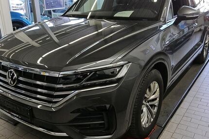 VW Touareg 76.212 km 49.644 &euro; Hagen 58091
