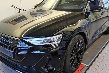 Audi e-tron 57.402 km 33.871 &euro; Hagen 58091