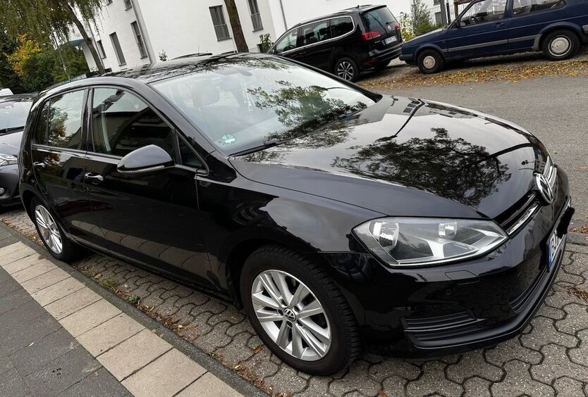 VW Golf 260.000 km 6.490 € Bochum 44791