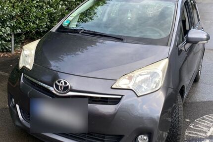 Toyota Verso-S 204.665 km 4.500 &euro; Wermelskirchen 42929