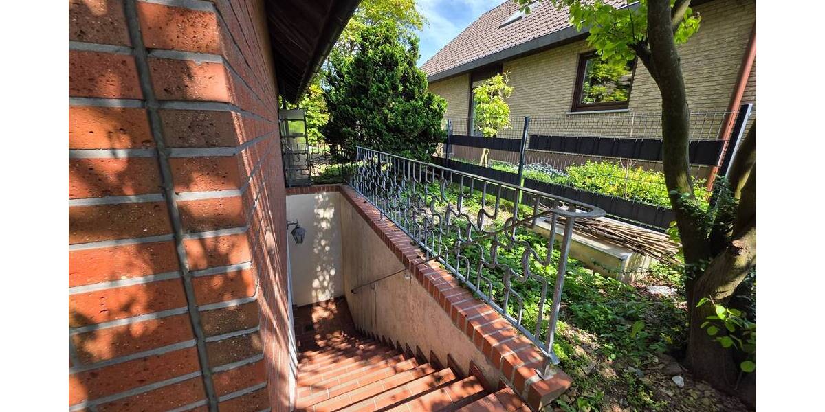 Mehrfamilienhaus, Wohnhaus Velbert Mitte - 6 Zimmer, 230 m&sup2;, 490.000&euro; | Angebot:25680198