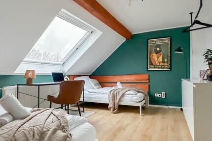 Wohnung Remscheid Lüttringhausen - 2 Zimmer, 65 m&sup2;, 1.300&euro; | Angebot:24475277