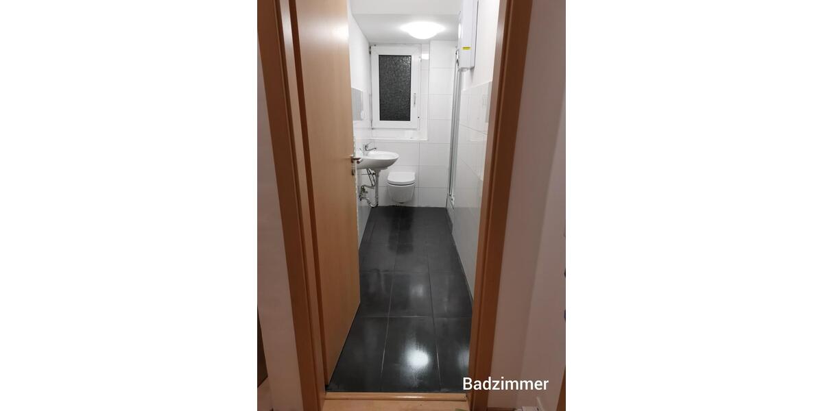 Dachgeschoßwohnung Wuppertal Gemarkung Langerfeld - 3 Zimmer, 76 m&sup2;, 500&euro; | Angebot:26381665