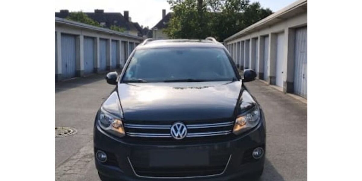 VW Tiguan 210.000 km 10.500 &euro; Leverkusen 51373