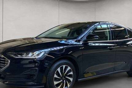 Ford Focus 1.500 km 24.490 &euro; Düsseldorf 40233