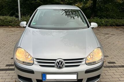VW Golf 94.300 km 4.250 &euro; Sprockhövel 45549