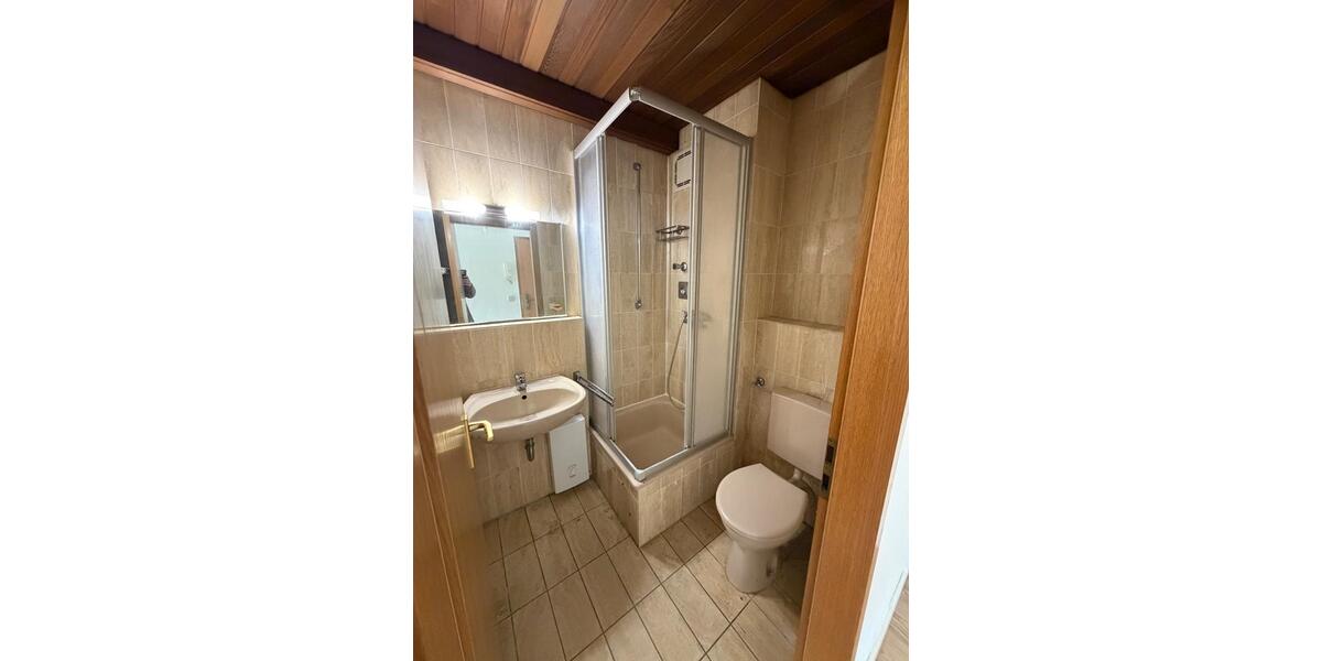Erdgeschoßwohnung Düsseldorf Stadtbezirk 3 - 1 Zimmer, 28 m&sup2;, 650&euro; | Angebot:26403791