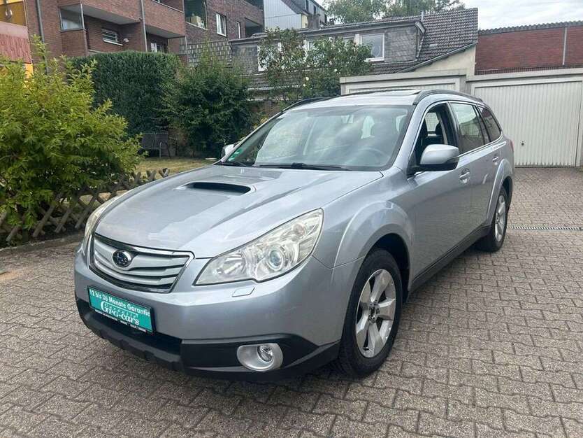 Subaru Legacy 240.000 km 3.450 € Düsseldorf 40589