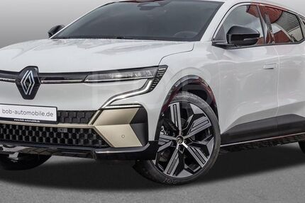 Renault Megane E-TECH 2.011 km 43.999 € Düsseldorf 40233