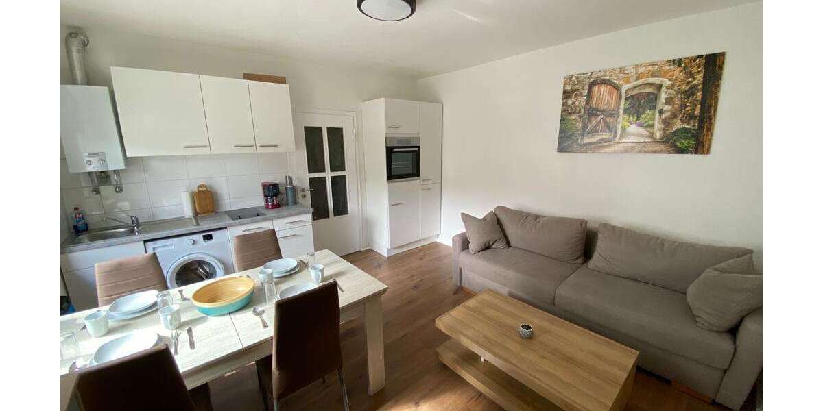 D-Zoo, attraktive möbl. 2 Zi. ETW, ruhig und Zentral , ca. 40qm Wfl., 8qm Nfl. im Keller zimmer