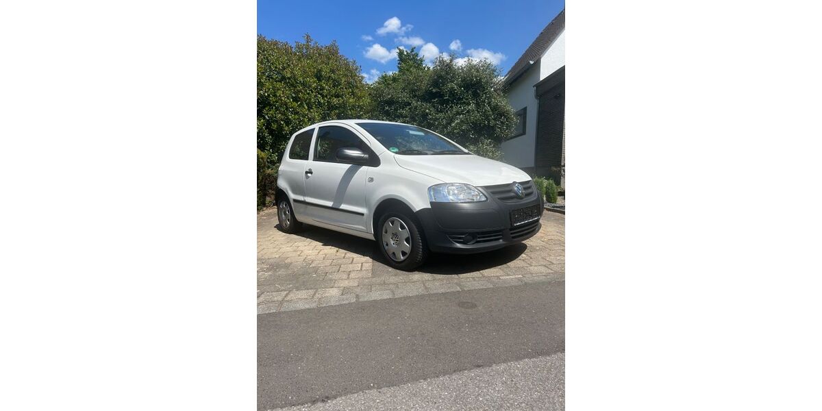 VW Fox 47.760 km 4.222 &euro; LEICHLINGEN 42799