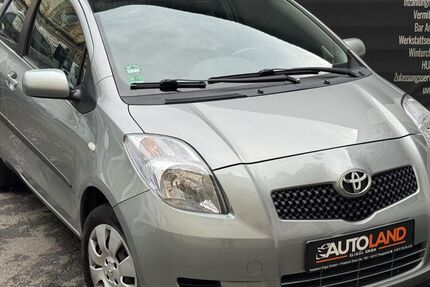 Toyota Yaris 72.000 km 4.999 &euro; Wuppertal 42117