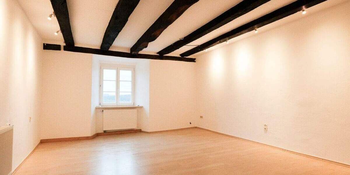 Reihenendhaus Lindlar Linde - 6 Zimmer, 225 m&sup2;, 1.900&euro; | Angebot:25660655