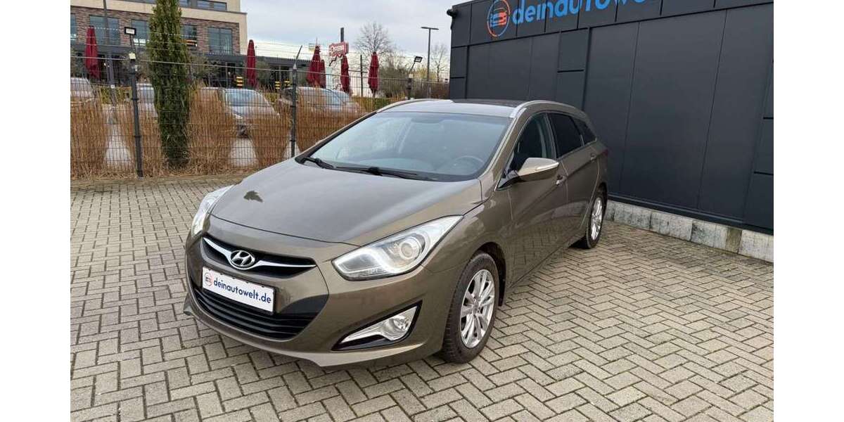 Hyundai i40 98.000 km 8.600 &euro; Dormagen 41540