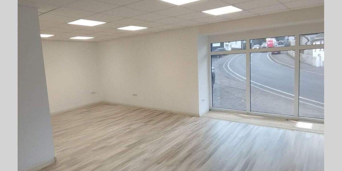 Moderne Büro-, Praxis- oder Einzelhandelsfläche in zentraler Lage von Kierspe-Dorf! 3 zimmer