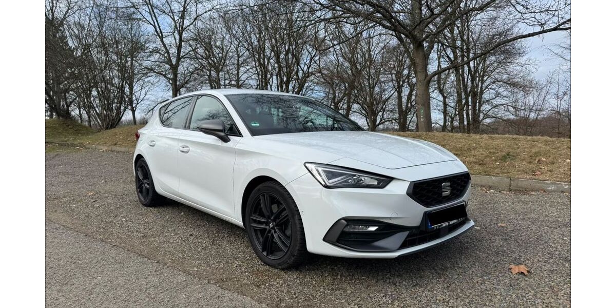 Seat Leon 109.655 km 18.900 &euro; Radevormwald 42477