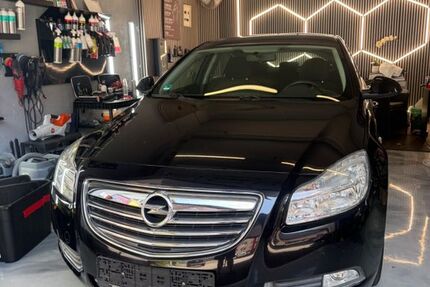 Opel Insignia 167.010 km 7.500 &euro; Wuppertal 42119