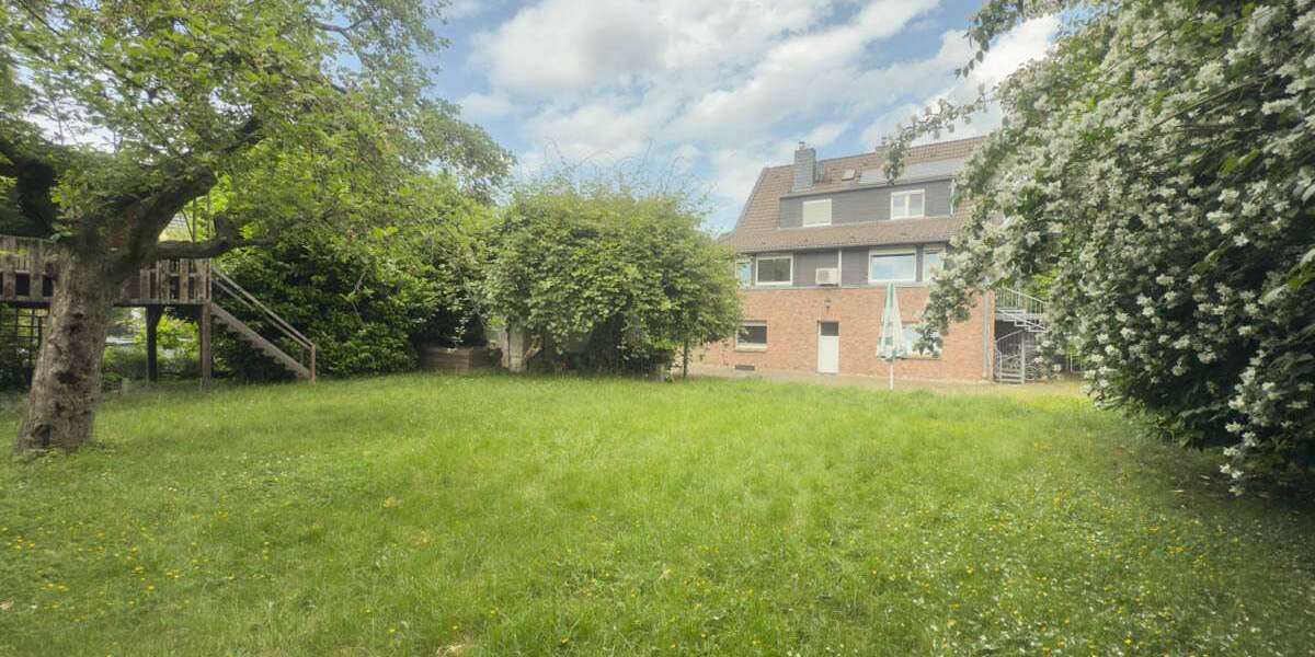 Einfamilienhaus Düsseldorf Stadtbezirk 8 - 12 Zimmer, 226 m&sup2;, 775.000&euro; | Angebot:26858352