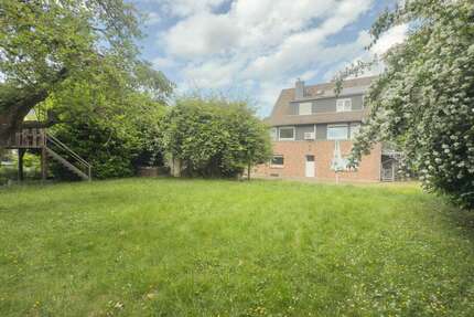 Haus Düsseldorf Stadtbezirk 8 - 12 Zimmer, 226 m&sup2;, 775.000&euro; | Angebot:26858352