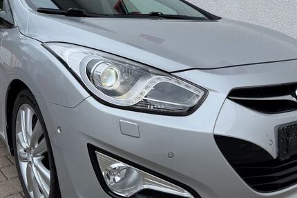 Hyundai i40 216.874 km 5.790 &euro; Bergisch Gladbach 51467