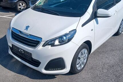 Peugeot 108 60.000 km 6.900 &euro; Wuppertal 42279