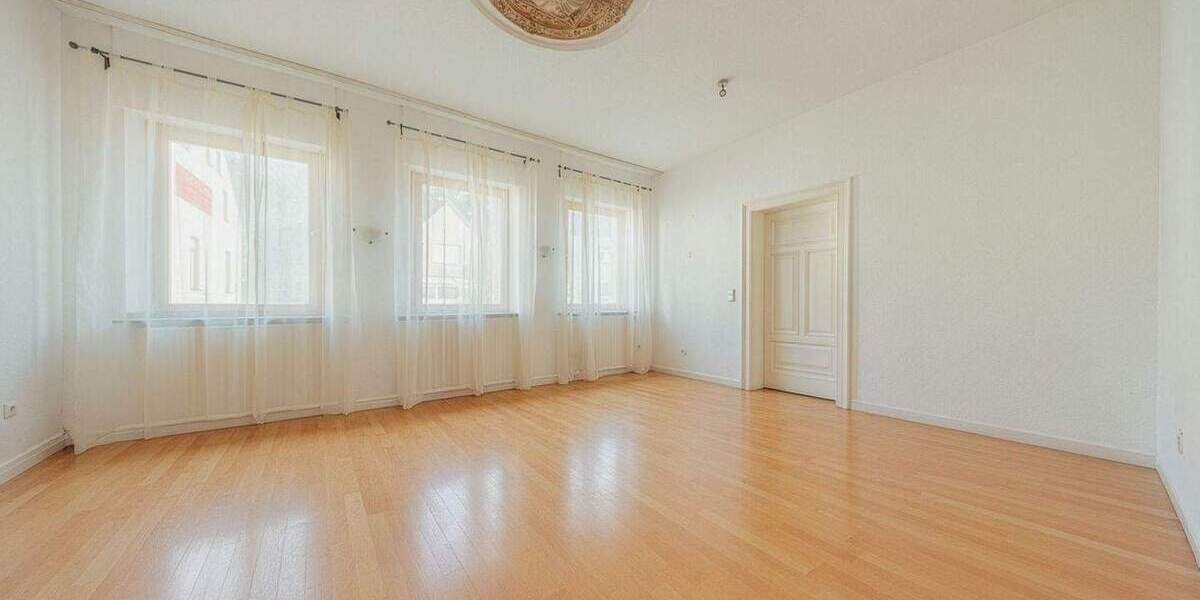 Reihenendhaus Bergisch Gladbach Gladbach - 9 Zimmer, 202 m&sup2;, 390.000&euro; | Angebot:25777889