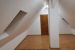 Dachgeschoßwohnung Wuppertal Gemarkung Langerfeld - 3 Zimmer, 76 m&sup2;, 500&euro; | Angebot:26381665