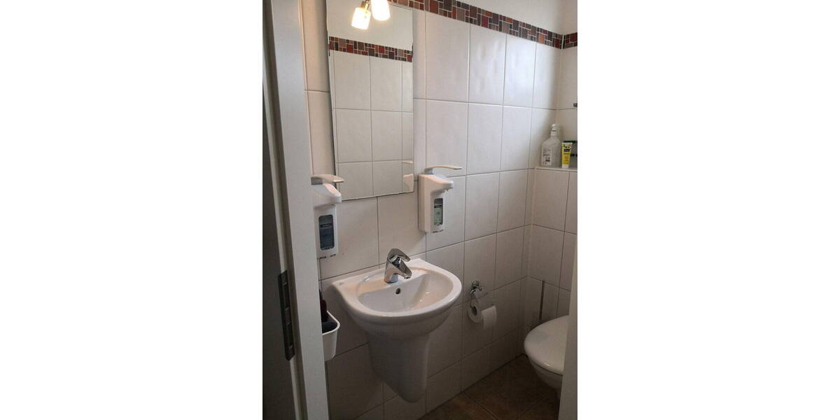 Reihenmittelhaus Leverkusen Hitdorf - 5 Zimmer, 138 m&sup2;, 579.000&euro; | Angebot:26265822