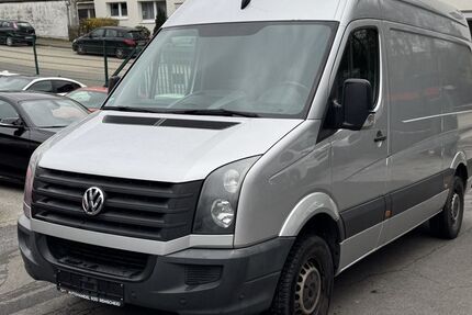 VW Crafter 184.000 km 8.999 &euro; Remscheid 42857