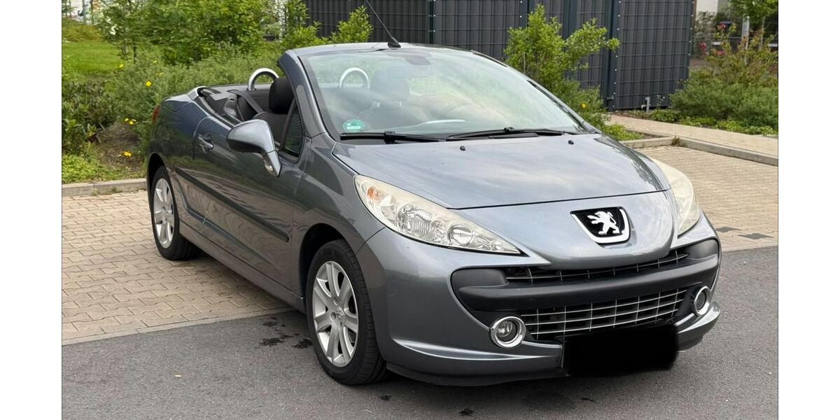 Peugeot 207 161.000 km 1.650 &euro; Hilden 40721