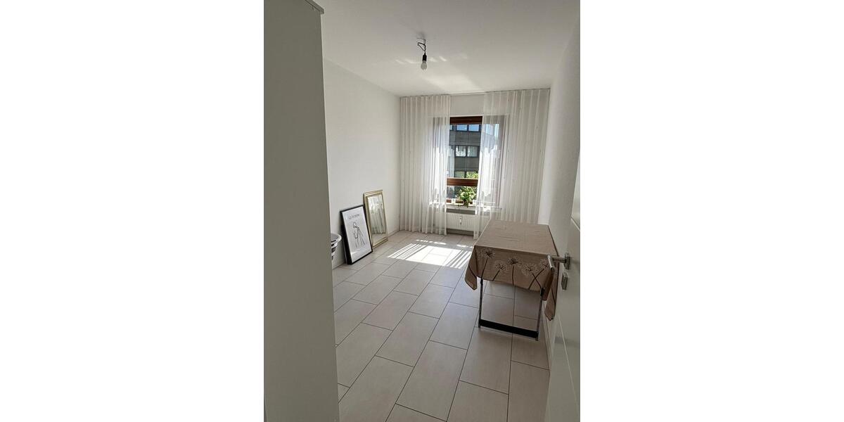 Etagenwohnung Hagen - 3.5 Zimmer, 93 m&sup2;, 249.000&euro; | Angebot:26423525