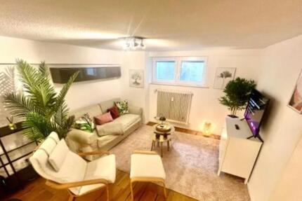 Wohnung Düsseldorf Stadtbezirk 3 - 1 Zimmer, 42 m&sup2;, 145.000&euro; | Angebot:25402453