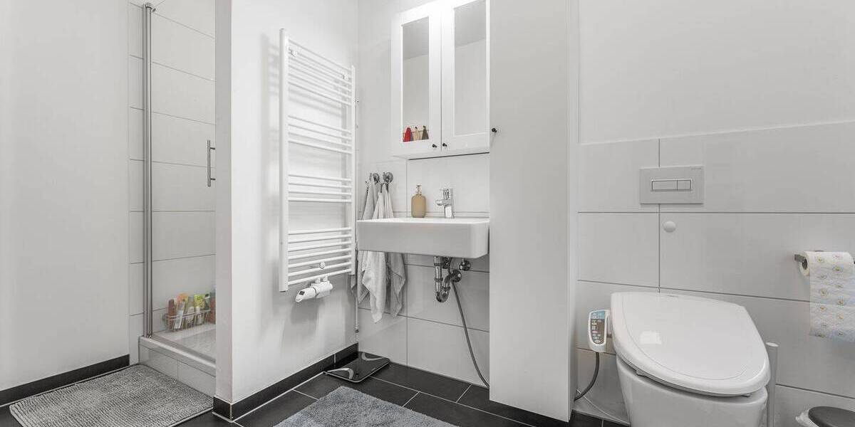 Doppelhaushälfte Solingen Gräfrath - 5 Zimmer, 122 m&sup2;, 449.999&euro; | Angebot:25996733
