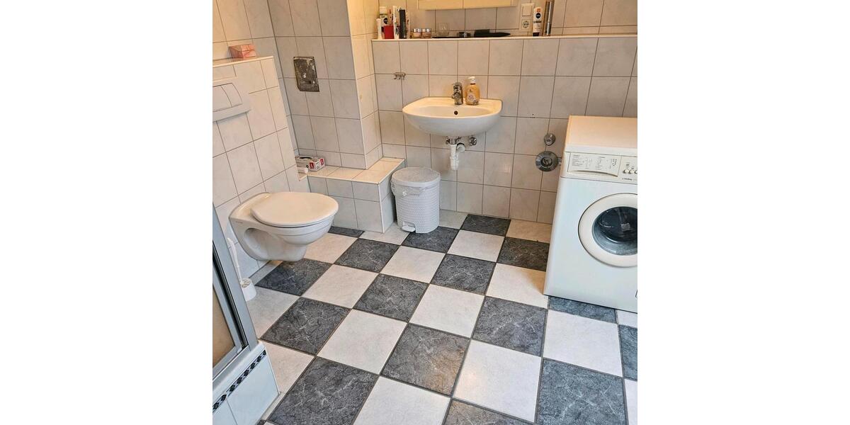 Mehrfamilienhaus, Wohnhaus Lindlar - 9 Zimmer, 238 m&sup2;, 599.900&euro; | Angebot:25924486