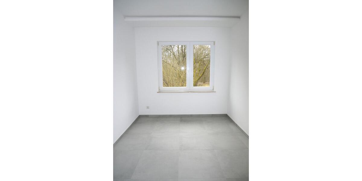 Frisch sanierte Wohnung im 1. Obergeschoss 3 zimmer