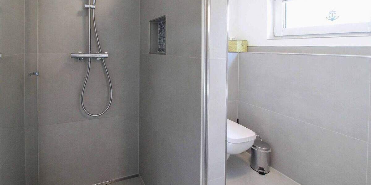 Elegantes Zuhause in Düsseldorf-Bilk mit 5 Tiefgaragenstellplätzen, und grünem Blick in den Park 4 zimmer