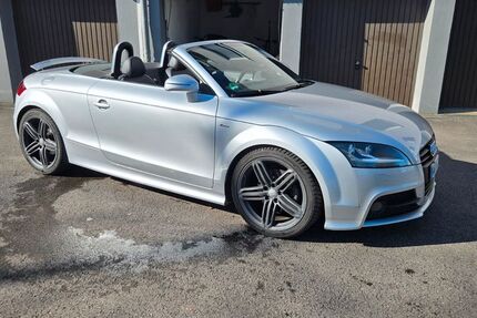 Audi TT 152.000 km 12.500 &euro; Wuppertal 42289