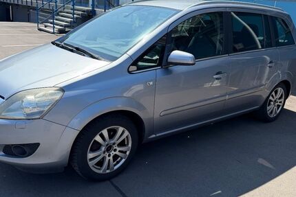 Opel Zafira 222.000 km 2.499 &euro; Engelskirchen 51766