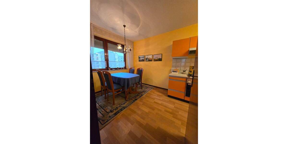 Etagenwohnung Leverkusen Steinbüchel - 3 Zimmer, 79 m&sup2;, 197.000&euro; | Angebot:25692845