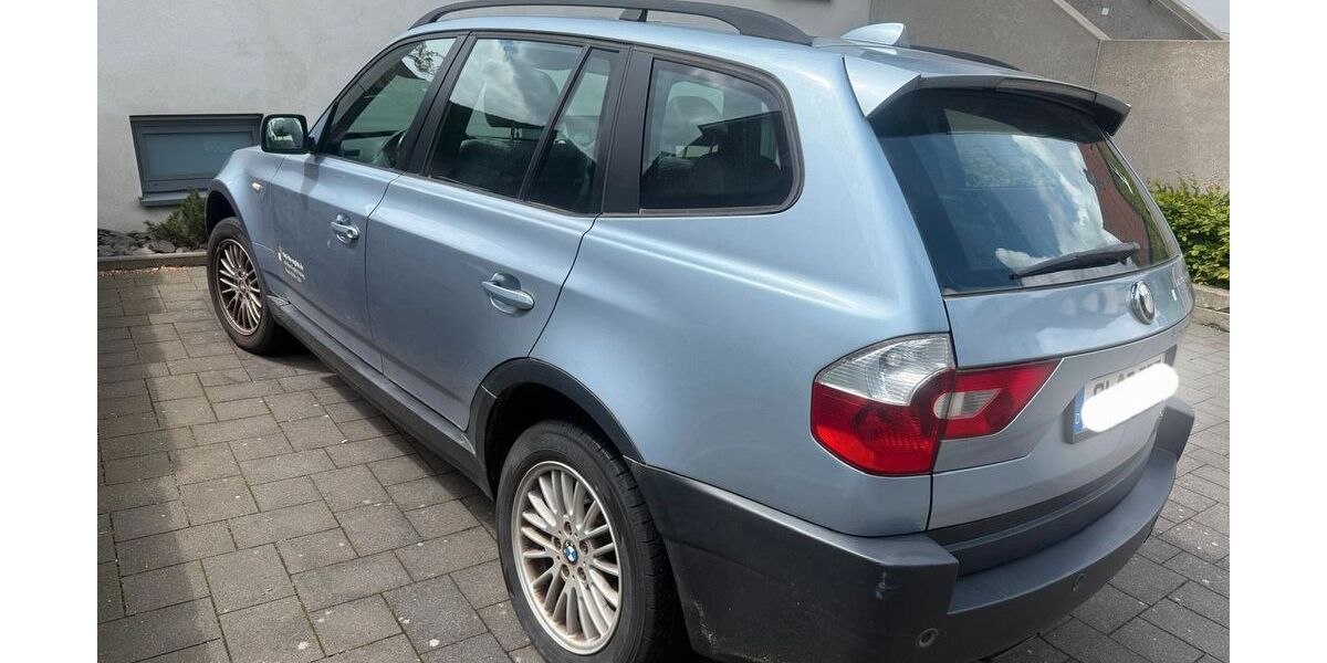 BMW X3 142.000 km 5.200 &euro; Hückeswagen 42499