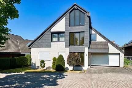 Haus zum Kaufen in Leverkusen 849.000 € 232.83 m² 6 zimmer