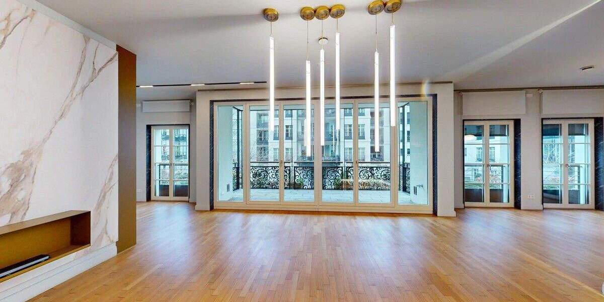 Etagenwohnung Düsseldorf Altstadt - 3 Zimmer, 127 m&sup2;, 3.280&euro; | Angebot:25822309