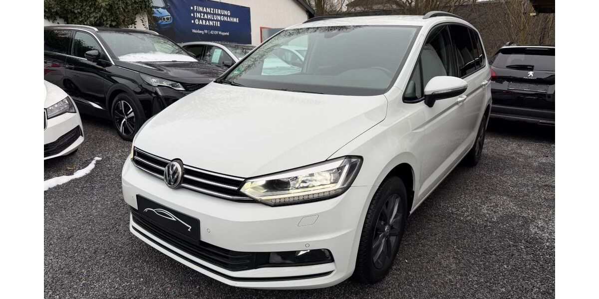VW Touran 65.168 km 22.950 &euro; Wuppertal 42109