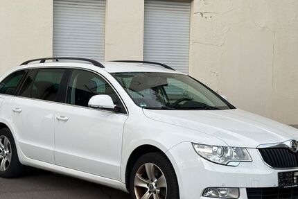 Skoda Superb 246.108 km 4.900 &euro; Solingen/NRW 42655