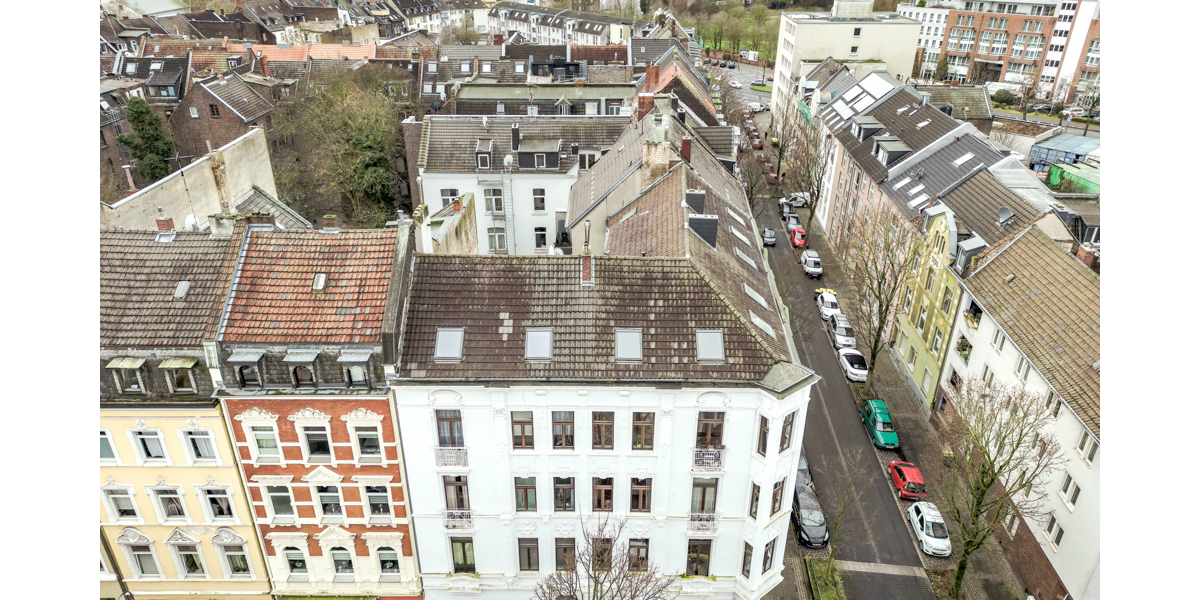 Großzügig geschnittene Eigentumswohnung in Köln-Mülheim 3 zimmer