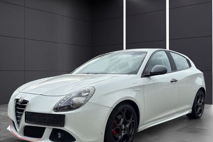 Alfa Romeo Giulietta 110.249 km 8.990 &euro; Hückeswagen 42499