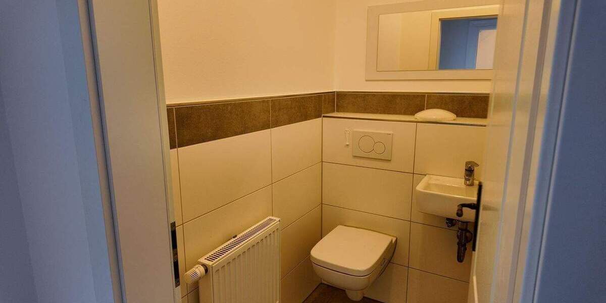 Etagenwohnung Leverkusen Opladen - 3 Zimmer, 106 m&sup2;, 1.250&euro; | Angebot:25666105