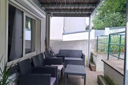 Erdgeschoss Wohnung mit Garten 1790 € VB 4 zimmer