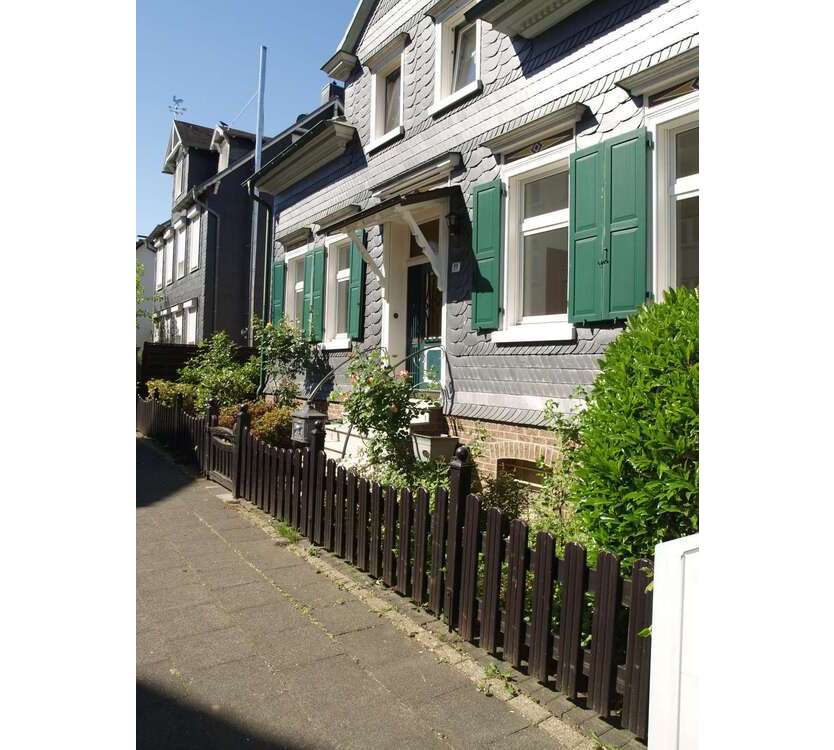 Wohnung zum Mieten in Solingen 700 € 97 m²
